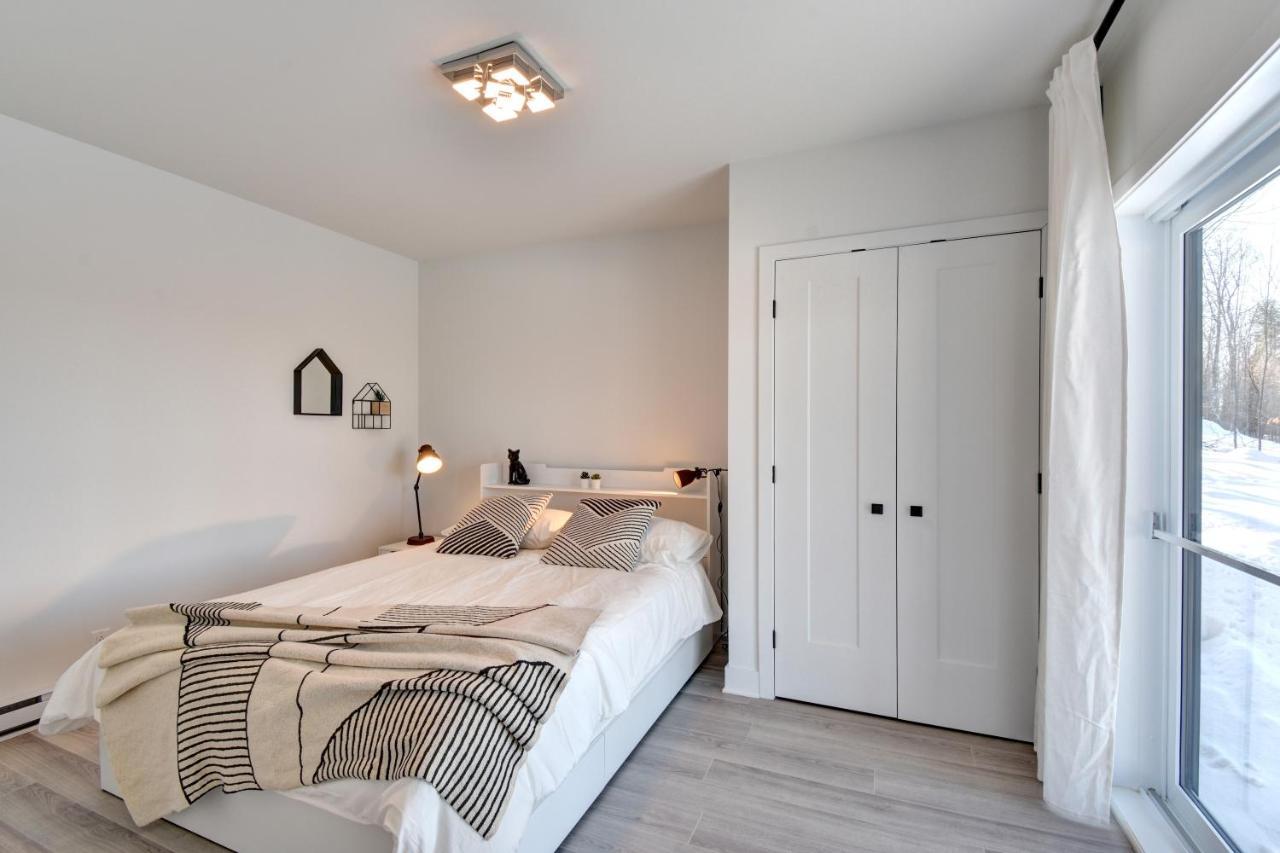 Вілла Chalet Serenity - Mont Tremblant Ski - Spa Sauna Wifi Tv Privet Chic Modern House La Conception Екстер'єр фото